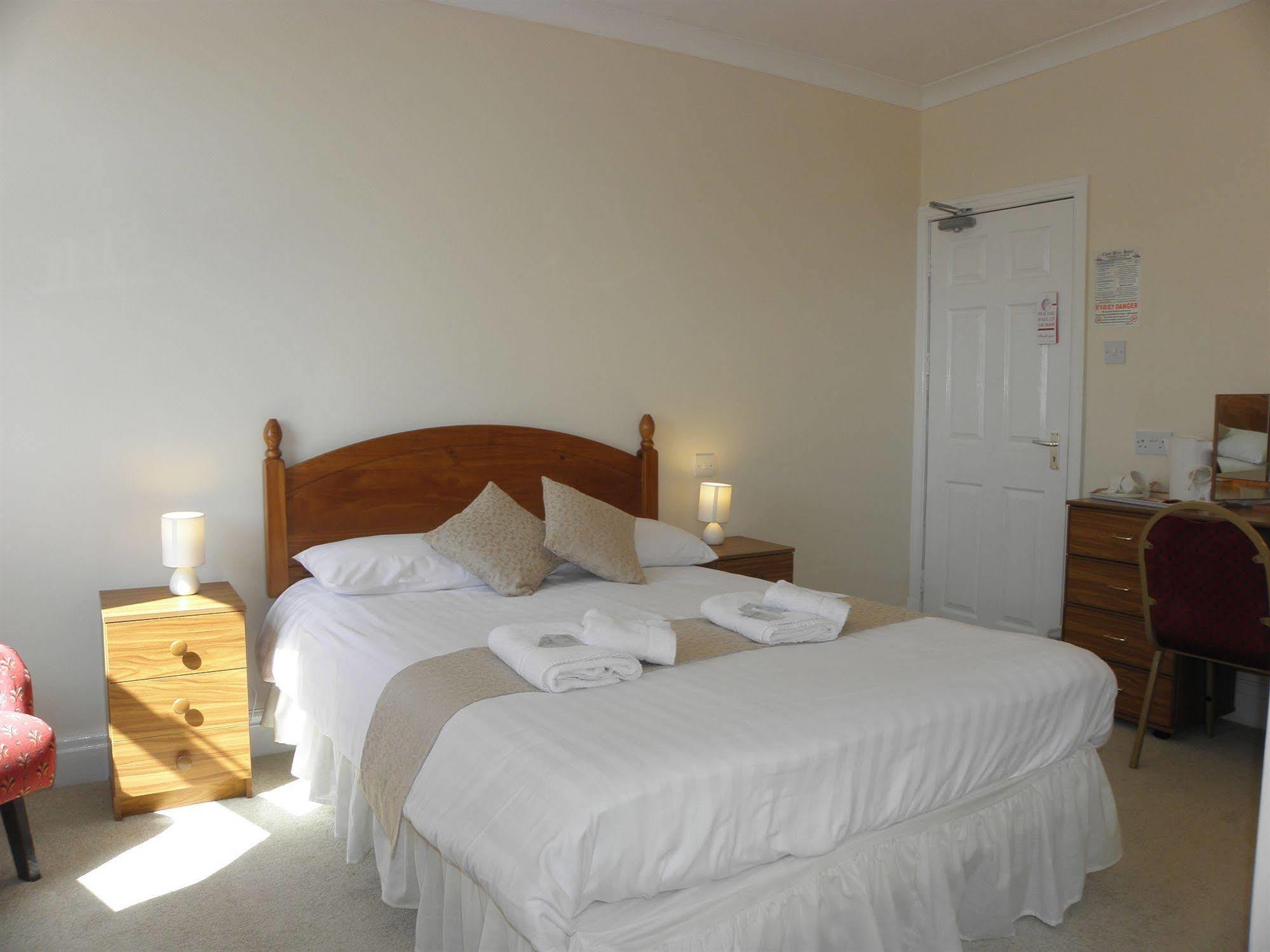 Mars Hotel Seaview Блекпул Екстериор снимка