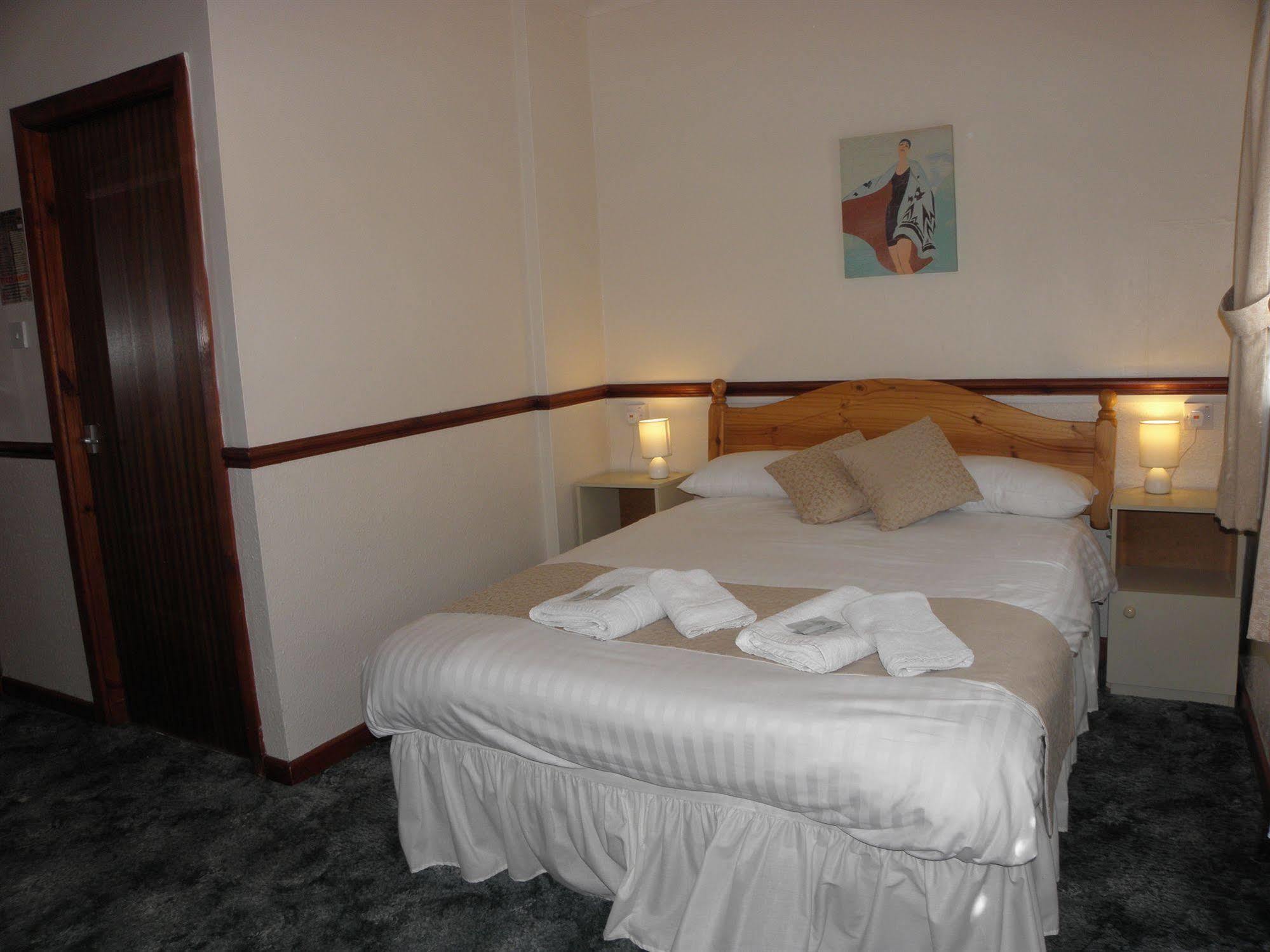 Mars Hotel Seaview Блекпул Екстериор снимка