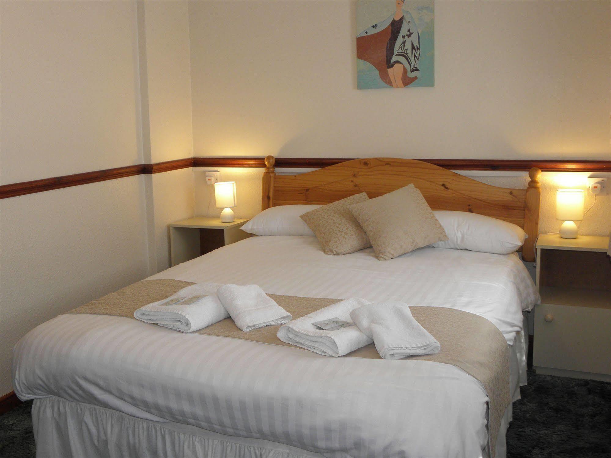 Mars Hotel Seaview Блекпул Екстериор снимка
